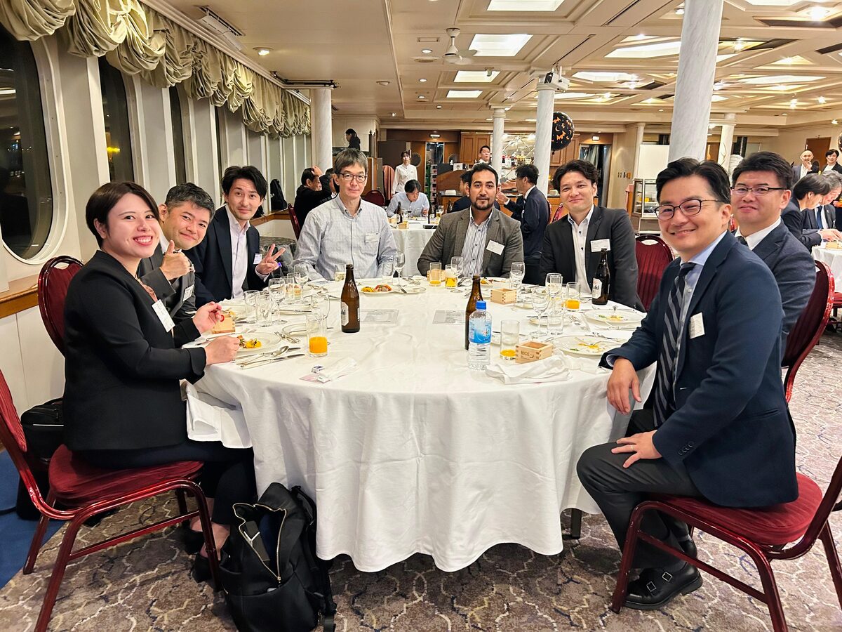 Industry networking event dinner